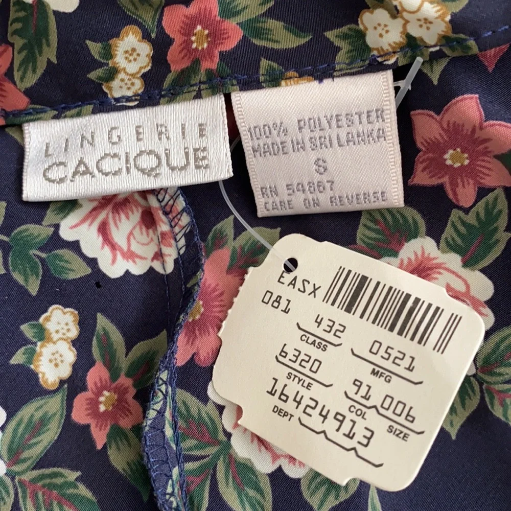 {NWT/VTG} Lingerie Cacique | Dark Floral Satin Pajama Sleep Romper Blue (S) - Picture 10 of 16